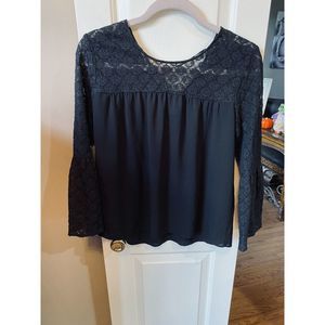 Ann Taylor Loft Black Lace Sleeves‎ Blouse Size XS
